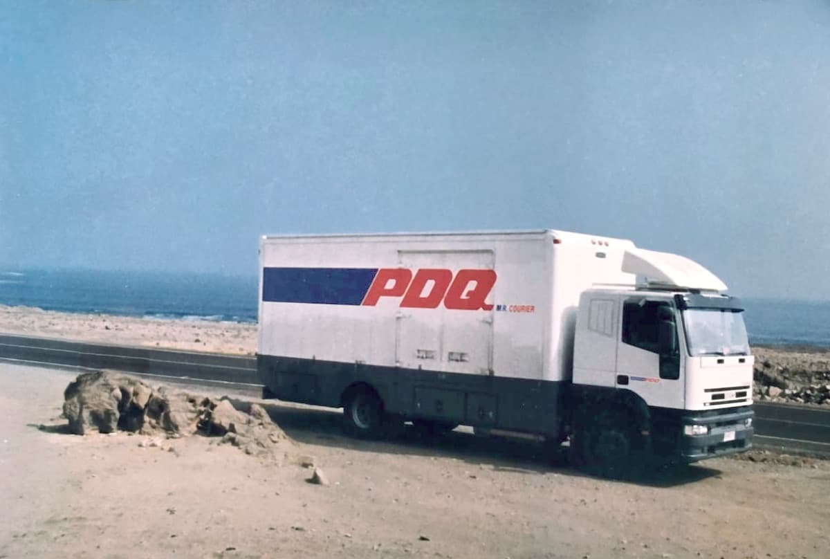 PDQ — primeros años, camión en ruta al norte